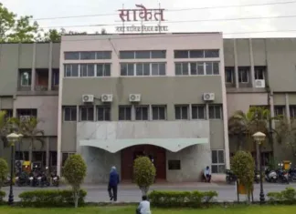 कोरबा: वार्ड क्रमांक 29 के निवासियों ने सड़क, नाली, बिजली का मुद्दा उठाया; निगम आयुक्त को सौंपा ज्ञापन