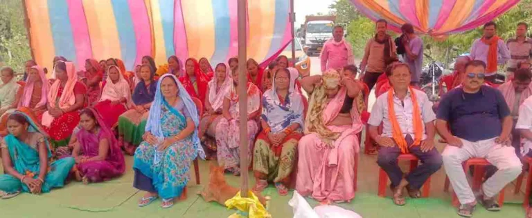 खनन प्रभावित गांवों में जल संकट: बांकी बस्ती, पुरैना, मड़वाढोंढ़ा में पानी के लिए ग्रामीणों का आक्रोश; चक्का जाम!