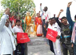 बिरसा मुंडा की शहादत दिवस: जल-जंगल-जमीन पर कॉरपोरेट लूट के खिलाफ संघर्ष जारी रखें; आदिवासी संघर्ष मोर्चा