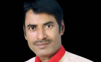 अरुंधती रॉय पर यूएपीए लगाने की कार्रवाई: सीपीआई ने की कड़ी निंदा