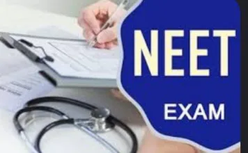 NEET परीक्षा विवाद: संसद में गूंजी युवा हितों की आवाज़, राहुल गांधी और अखिलेश यादव ने उठाए सवाल