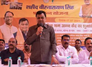 छत्तीसगढ़ में श्रमिकों के लिए 5 रुपये में भरपेट भोजन योजना शुरू: श्रम मंत्री लखन लाल देवांगन
