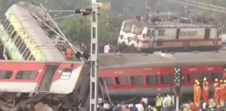 भारतीय रेल दुर्घटनाओं के लिए उच्च अधिकारियों को जिम्मेदार ठहराने की मांग: 11 रेलवे संगठनों और केंद्रीय ट्रेड यूनियनों का संयुक्त बयान