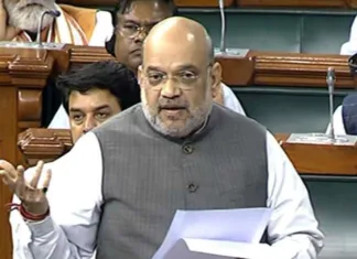 केरल त्रासदी: भूस्खलन चेतावनी विवाद में घिरे गृह मंत्री, कांग्रेस ने ठोंका विशेषाधिकार हनन का नोटिस!