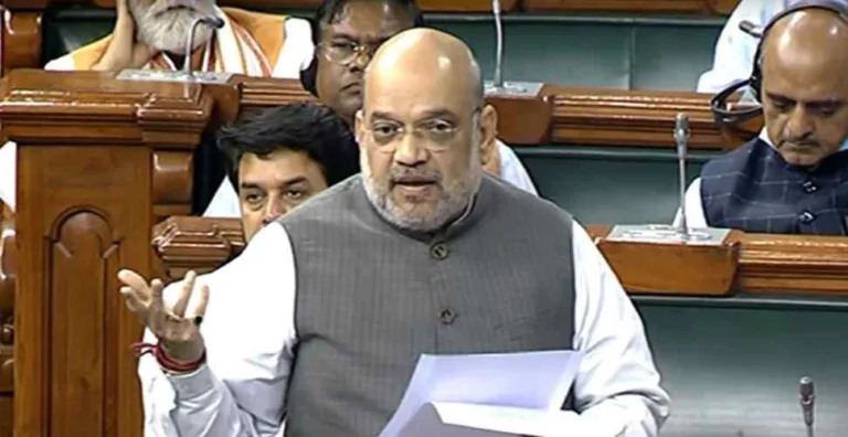 केरल त्रासदी: भूस्खलन चेतावनी विवाद में घिरे गृह मंत्री, कांग्रेस ने ठोंका विशेषाधिकार हनन का नोटिस!