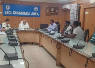 एसईसीएल खदानों में भू-विस्थापितों की रोजगार मांगों पर सकारात्मक चर्चा, आंदोलन फिलहाल स्थगित