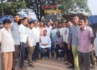 कवर्धा कांड पर खरसिया बंद सफल उमेश पटेल के आह्वान पर व्यापारियों ने दिया व्यापक समर्थन