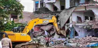 सुप्रीम कोर्ट का बड़ा फैसला: बुलडोज़र कार्रवाई पर रोक, न्यायपालिका का कड़ा रुख!