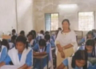 साक्षरता सप्ताह के अवसर पर शासकीय कन्या उच्चतर माध्यमिक विद्यालय धरमजयगढ़ में निबंध प्रतियोगिता सम्पन्न