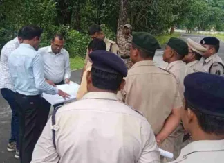 कोरबा: कलेक्टर, एसपी और डीएफओ का लेमरू में थाने और वन रेंज ऑफिस का निरीक्षण, अवैध गतिविधियों पर सख्त नजर!