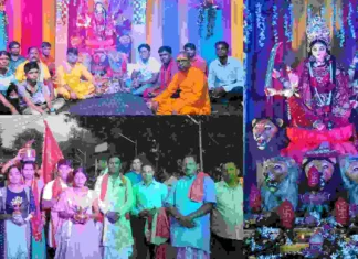 ग्राम दर्रामुड़ा के गौतम चौक और बीच बस्ती में मां दुर्गा की प्रतिमा स्थापित