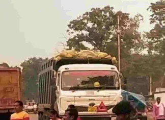 बालको परसाभांठा बाजार में प्रशासनिक नियमों की अनदेखी: नो एंट्री में भारी वाहनों की आवाजाही!