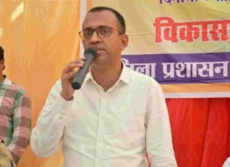 जनसमस्या निवारण शिविर में कलेक्टर की अपील: “हम जनता के सेवक, जनहित के कार्य करना हमारा कर्तव्य”
