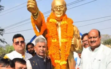 संविधान दिवस: बाबा साहेब की विरासत को सलाम, संविधान की रक्षा का संकल्प