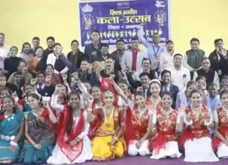 जिला स्तरीय कला उत्सव में बच्चों ने फहराया परचम