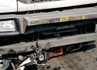 कोरबा में सड़क हादसा: तेज रफ्तार ट्रेलर ने ली युवक की जान, जनता में आक्रोश