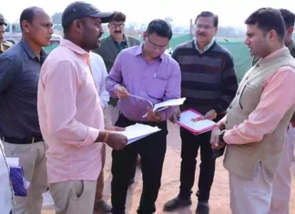 कलेक्टर कार्तिकेया गोयल ने धान उपार्जन केन्द्रों का किया निरीक्षण