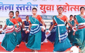 युवा महोत्सव में विद्यार्थियों ने दी विभिन्न विधाओं में प्रस्तुति