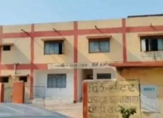 कन्या आश्रम में छात्रा का प्रसव: नवजात शिशु जंगल में फेंका, जांच में लापरवाही उजागर