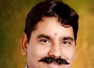 पंडित रविंद्र दुबे को राष्ट्रीय प्रतिभा सम्मान: समाजसेवा और साहित्य में उत्कृष्ट योगदान