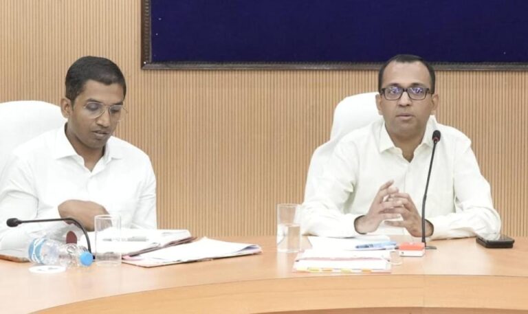 समाधान शिविर और सुशासन तिहार: कोरबा कलेक्टर ने दिए महत्वपूर्ण निर्देश