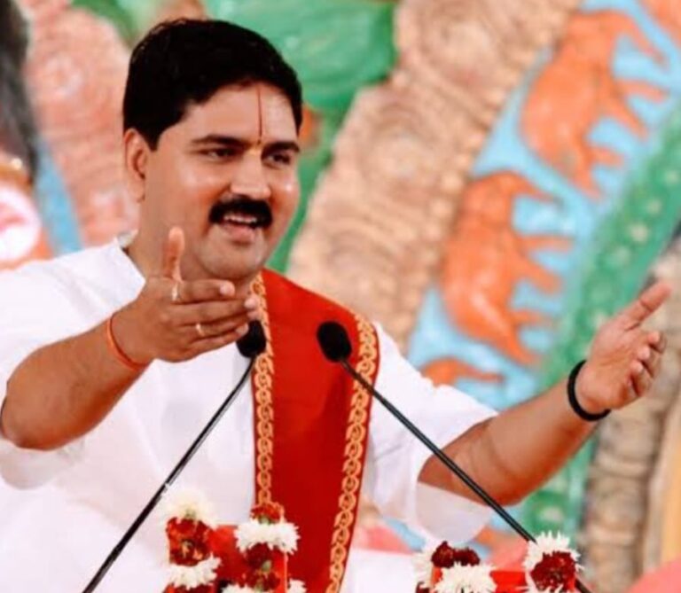 खरसिया में 28 मई को करेंगे राजन जी महाराज भगवत चर्चा