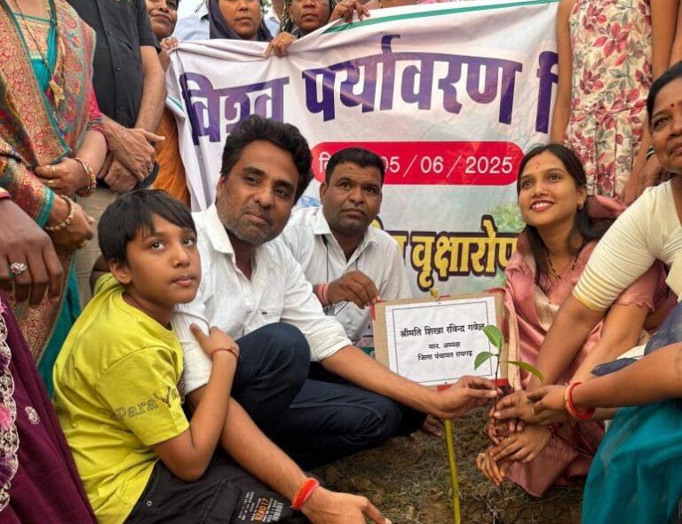 विश्व पर्यावरण दिवस पर जिला पंचायत अध्यक्ष शिखा रविंद्र गबेल ने एक पेड़ मां के नाम के अभियान में लगाए ढेर सारे वृक्ष
