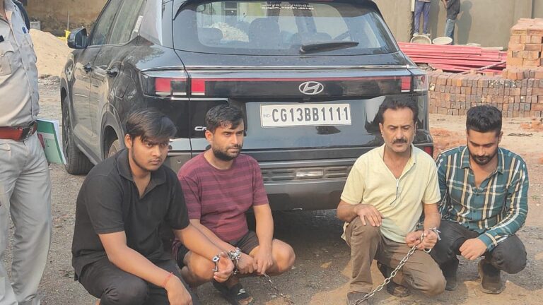 खरसिया में पुलिस पेट्रोलिंग के दौरान अभद्रता करने वाले चार आरोपी गिरफ्तार: शासकीय कार्य में बाधा पर केस दर्ज