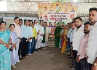 पंडित विद्याचरण शुक्ल की 12वीं पुण्यतिथि पर कोरबा में भावभीनी श्रद्धांजलि: सांसद ज्योत्सना महंत ने साझा किए अनमोल संस्मरण