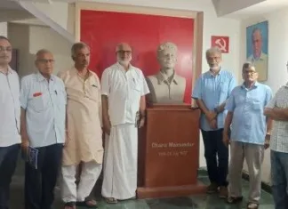 ऐतिहासिक कदम: माकपा महासचिव एम.ए. बेबी पहुंचे भाकपा-माले मुख्यालय, वाम एकता की नई उम्मीद