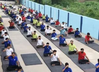 विश्व योग दिवस: बालको ने 750 लोगों के साथ किया व्यापक योगाभ्यास शिविर का आयोजन, स्वास्थ्य जागरूकता को मिला बढ़ावा