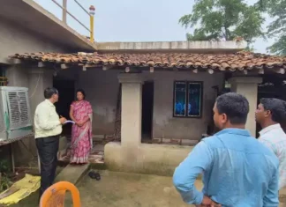 राष्ट्रीय स्तर की निगरानी टीम ने मुकडेगा एवं हीरापुर ग्राम पंचायत का किया निरीक्षण