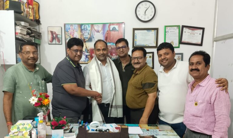 संजय अग्रवाल(मेडिकल) बने खरसिया लायन क्लब के अध्यक्ष