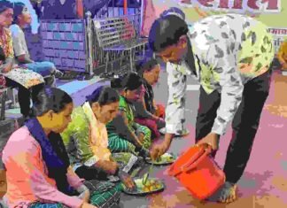 हर नवरात्रि में बजरंग एलआर 25 वर्षो से लगवा रहे भंडारा