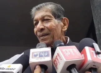 कोरबा कलेक्टर पर घमासान: पूर्व गृहमंत्री ननकी राम कंवर रायपुर में नजरबंद, आदिवासी नेता के समर्थन में उतरा मूल निवासी संघ