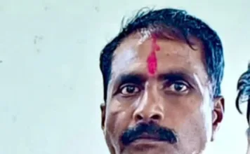 कांकेर नगर पालिका के प्लेसमेंट कर्मचारी की कार्यस्थल पर दर्दनाक मौत: सुरक्षा उपकरणों की कमी पर यूनियन ने उठाए सवाल
