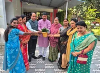 कोरबा में नए जिला कांग्रेस अध्यक्षों का पुष्पगुच्छ से स्वागत: महिला कांग्रेस ने जताया साथ, राठौर ने कहा- संगठन को मिलेगा विस्तार