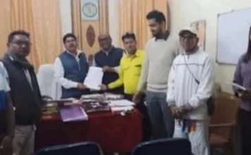 कोरबा: बालको वेदांता में स्थानीय बेरोजगारों के रोजगार को लेकर कलेक्टर कार्यालय में त्रिपक्षीय बैठक, एक सप्ताह में समाधान की उम्मीद