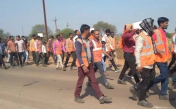 अडानी पावर एंड स्टील के श्रमिकों का आंदोलन तेज: 11वें दिन महारैली से थर्राया प्रशासन; 1800 मजदूर अनिश्चितकालीन हड़ताल पर