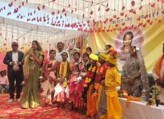 मनसा राम इंग्लिश मीडियम में वार्षिकोत्सव समारोह सम्पन्न