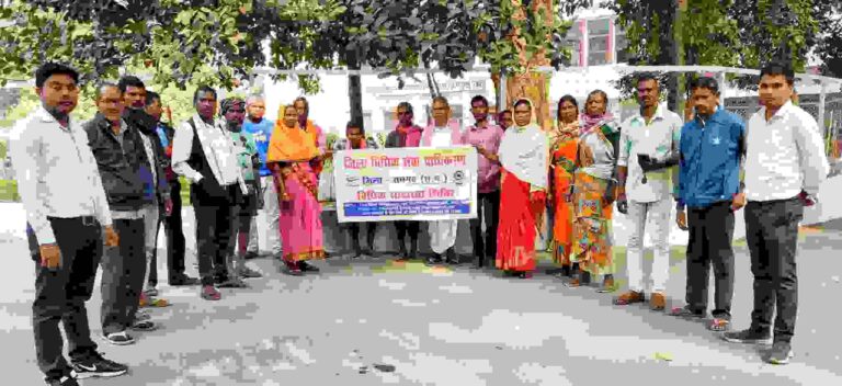 विद्युत उपभोक्ताओं के अधिकारों के प्रति जागरूक करने घरघोड़ा में विधिक साक्षरता शिविर आयोजित