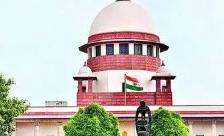 UGC Rules: दुरुपयोग की आशंका – सुप्रीम कोर्ट ने यूजीसी के नए भेदभाव विरोधी नियमों पर लगाई रोक; जानिए छात्रों के लिए इसके मायने