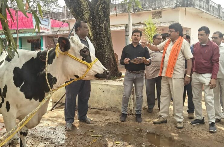छोटे देवगांव में पशु मेले का भव्य आयोजन: पशुपालकों को मिली आधुनिक तकनीक और प्रबंधन की जानकारी