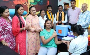 सर्वाइकल कैंसर से बचाव के लिए एचपीवी टीकाकरण अभियान का हुआ शुभारंभ