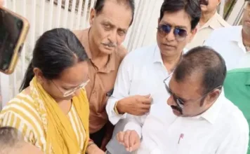 छत्तीसगढ़ कर्मचारी अधिकारी फेडरेशन का जंगी प्रदर्शन: DA एरियर्स समेत 11 सूत्रीय मांगों को लेकर कोरबा में CM के नाम सौंपा ज्ञापन