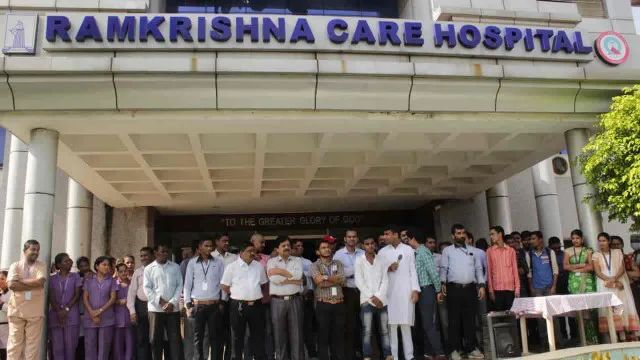 मौत का ‘सौदा’ 30 लाख में! रायपुर में 3 सफाई कर्मियों की जान गई, लेकिन ‘सिस्टम’ ने रसूखदार अस्पताल को बचा लिया