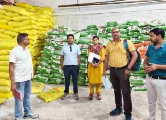 कृषि विभाग की बड़ी कार्रवाईः 14.225 टन उर्वरक जब्त, 4 को नोटिस