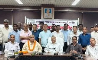 एबीवीटीपीएस मड़वा के अधीक्षण अभियंता अमिताभ शुक्ला हुए सेवानिवृत्त: पाॅवर कंपनी परिवार ने आंखों में नमी और दिल में कृतज्ञता के साथ कहा – अलविदा