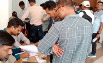 जिन हाथों ने कंपनी को सींचा, आज वे खाली हाथ: अपने ही हक के लिए भटक रहे बालको-वेदांता के बुजुर्ग कर्मचारी; कोरबा कलेक्टर जनदर्शन में लगाई न्याय की गुहार