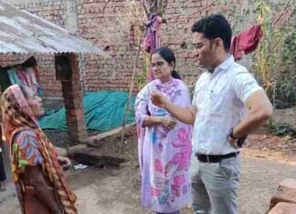प्रधानमंत्री आवास निर्माण में लापरवाही पर हितग्राही के विरुद्ध होगी कुर्की की कार्यवाही